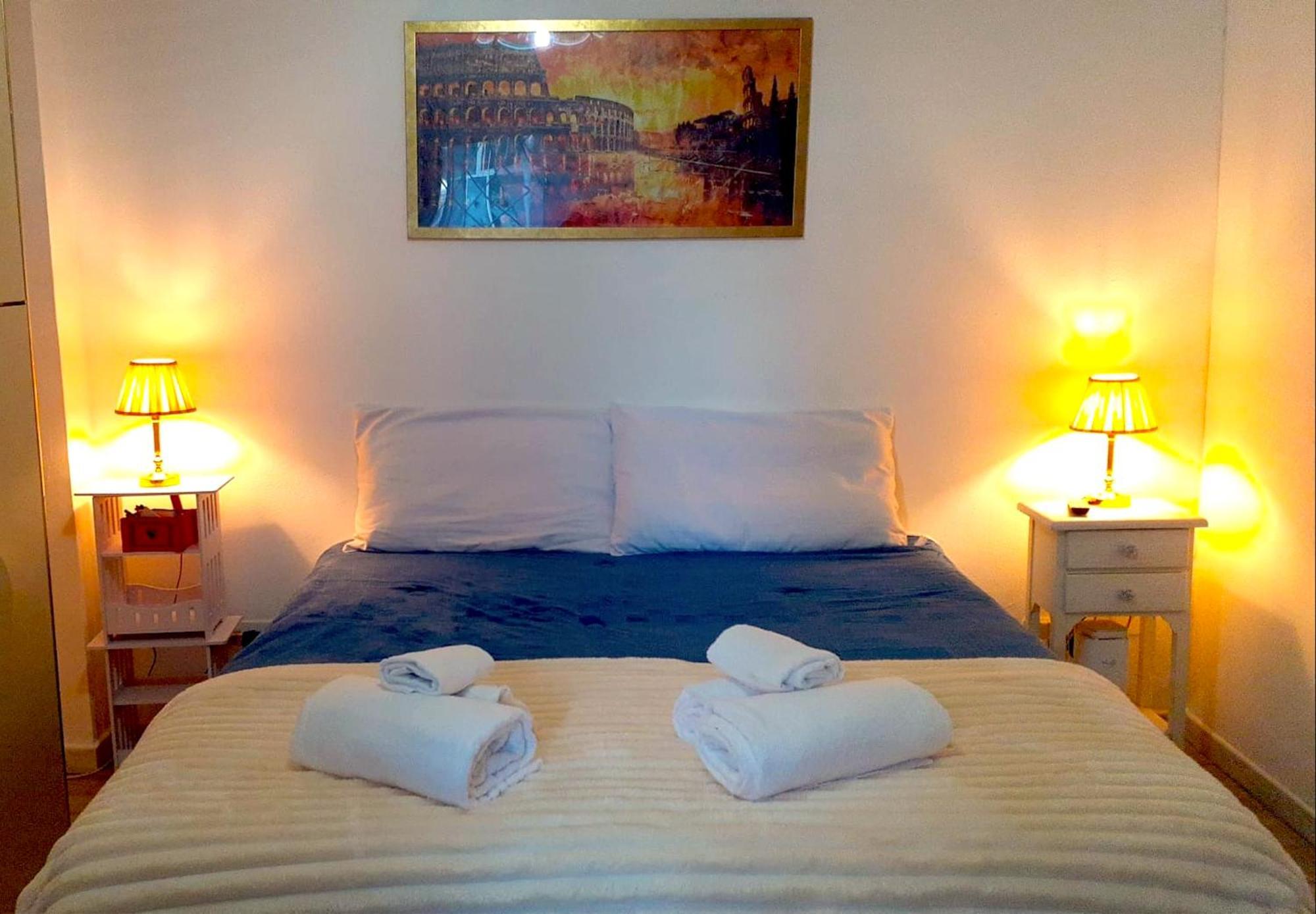 Apartment Gecko, Cozy At 5min From Metro, Bus, Tram Rom